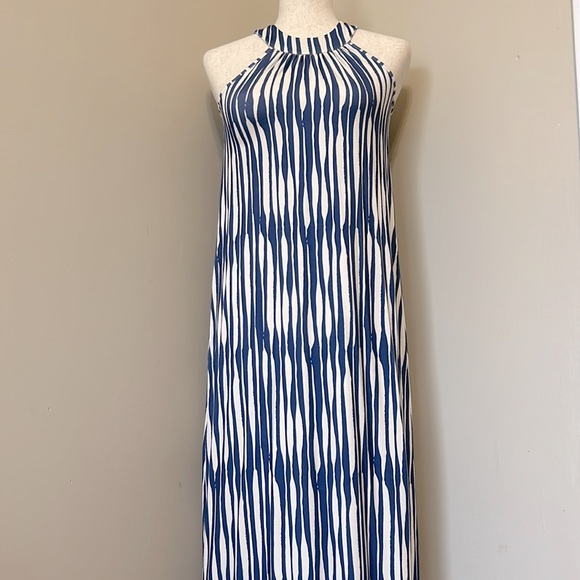 Omi Jo | Blue & White Maxi Dress Sleevess Keyhole Back 9/10 Soft Knit Beachy - Picture 2 of 16